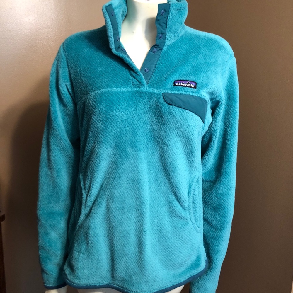 Retool Women’s Patagonia, turquoise size medium